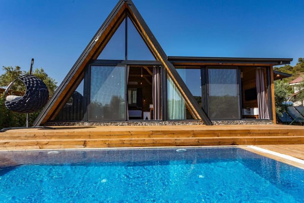 Villa Zeytin Havuzlu Jakuzili เฟทิเย ภายนอก รูปภาพ