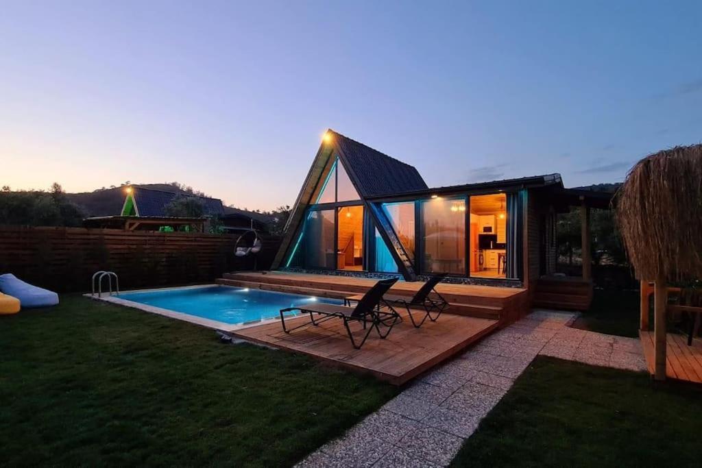 Villa Zeytin Havuzlu Jakuzili เฟทิเย ภายนอก รูปภาพ