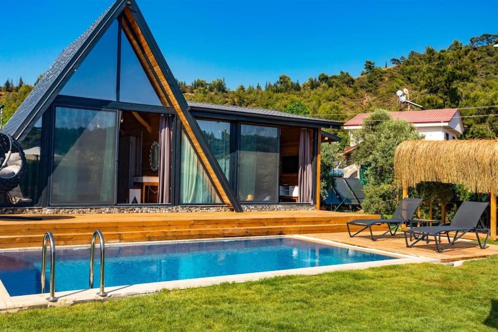 Villa Zeytin Havuzlu Jakuzili เฟทิเย ภายนอก รูปภาพ